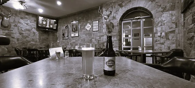 Ruta de cantinas. Club del Transportista, con más de 50 años, ya abrió sus puertas al público general. Sopa de fideo y zaraza: ¡a la hora de comida hay que reservar!