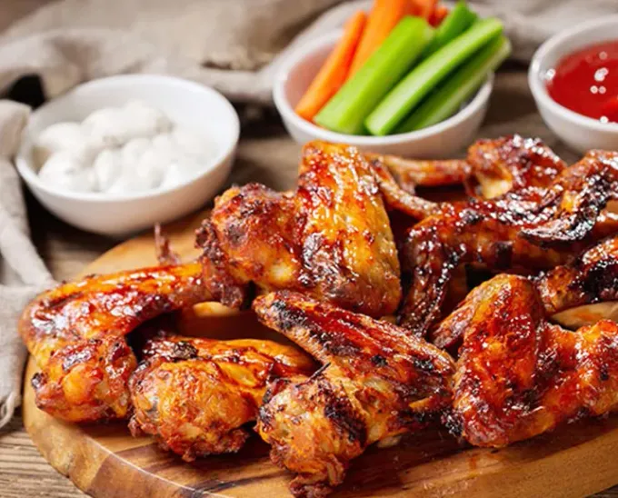 29/7 día de la alita. Aquí 5 promociones para festejar uno de los platillos más queridos mundialmente.