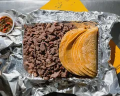 Taquería Orinoco conquistó CDMX. Ahora, Tacos Domingo intenta conquistar Monterrey. Espéralos pronto