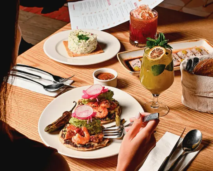 De cómo la más pura tradición gastronómica sinaloense llegó a NL. Aquí la Mazatleca