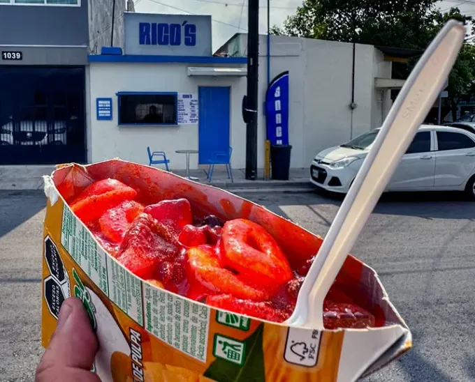 “Uno entre mil”. Rico´s, el snack que logró posicionarse con creatividad y “Munch-ismo” entre los nicolaítas. ¿Se expandirá?