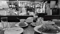 Ruta de las cantinas. El Arbolito: sólo hombres, chamorro de puerco, cortadillo y cerveza desde 1947 en la Colonia María Luisa