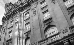 Ruta de las cantinas. ¿Qué tienen en común García Márquez, María Felix, Pavarotti, Celso Piña, Rufino Tamayo y Leonora Carrington? Que todos han ido al Bar 1900