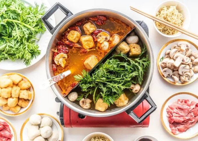 El secreto mejor guardado de SPG: Kawaiyou Boba, hot pot con sazón auténtico y chef originario de Shangái. Un platillo con más de 40 ingredientes a escoger...¡Ufff!