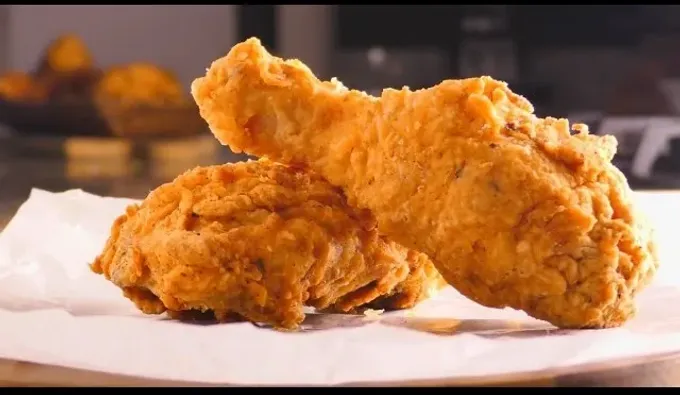 Chick’n Blues: el pollo empanizado por pieza al estilo Louisiana, con muffins que a la gente le encanta y siempre está lleno en zona Tec