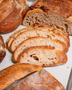 Infografía. En tendencia: masa madre, la mezcla que puede tardar hasta 5 días en hacerse. Aquí 7 panaderías cuyo pan está elaborado con masa madre o 'sourdough'
