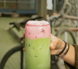 ¿A qué sabe febrero? Según los cafés de NL, sabe a 'cold foam' de fresa y red velvet. Aquí 7 opciones en la ciudad que ofrecen estas bebidas durante todo el mes