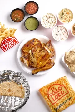 El Pollo asado de El Pollo Loco ya es "Platillo Icónico de NL". Más de 50 años de historia, legado de una tradición familiar y un clásico en las mesas regiomontanas